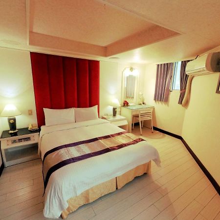 Athens Hotel Тайчжун Екстер'єр фото