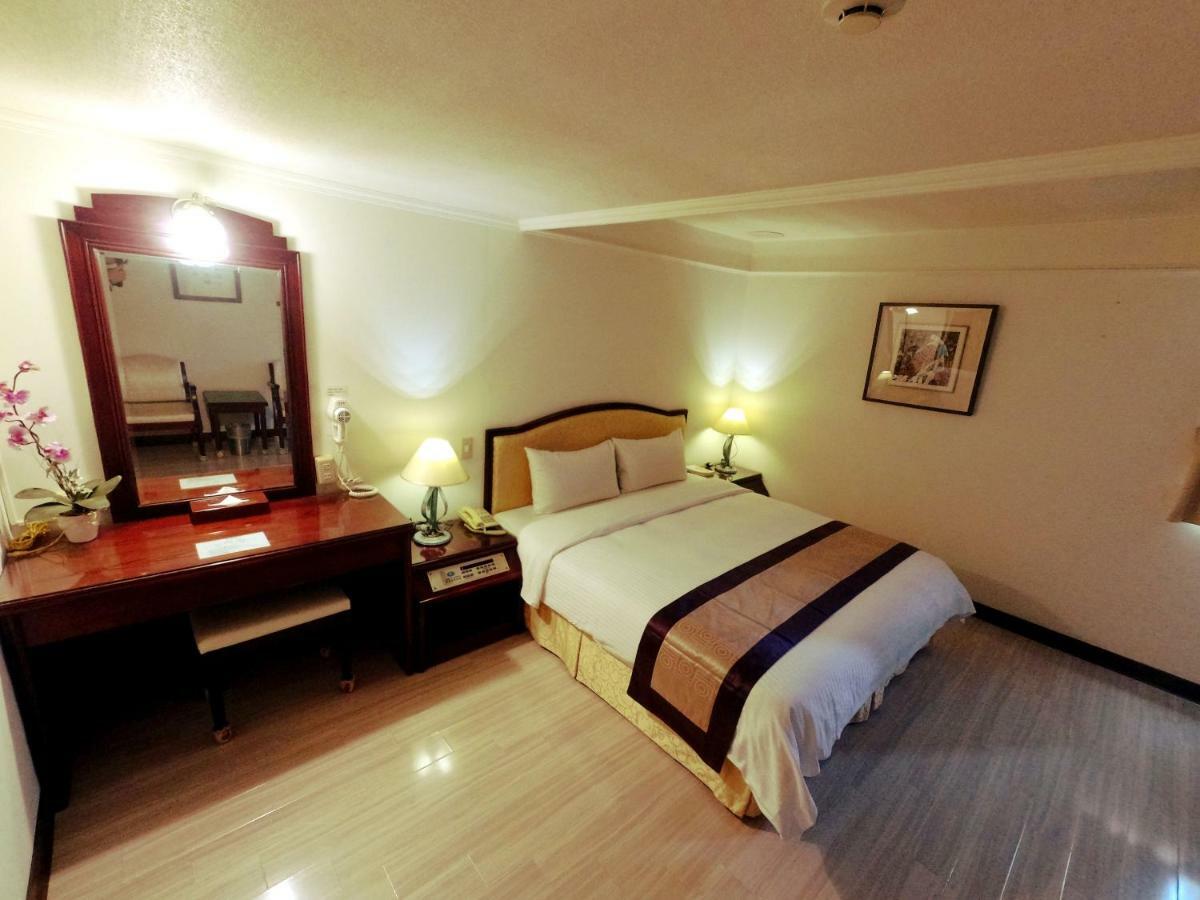Athens Hotel Тайчжун Екстер'єр фото