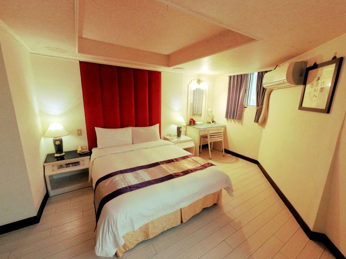 Athens Hotel Тайчжун Екстер'єр фото