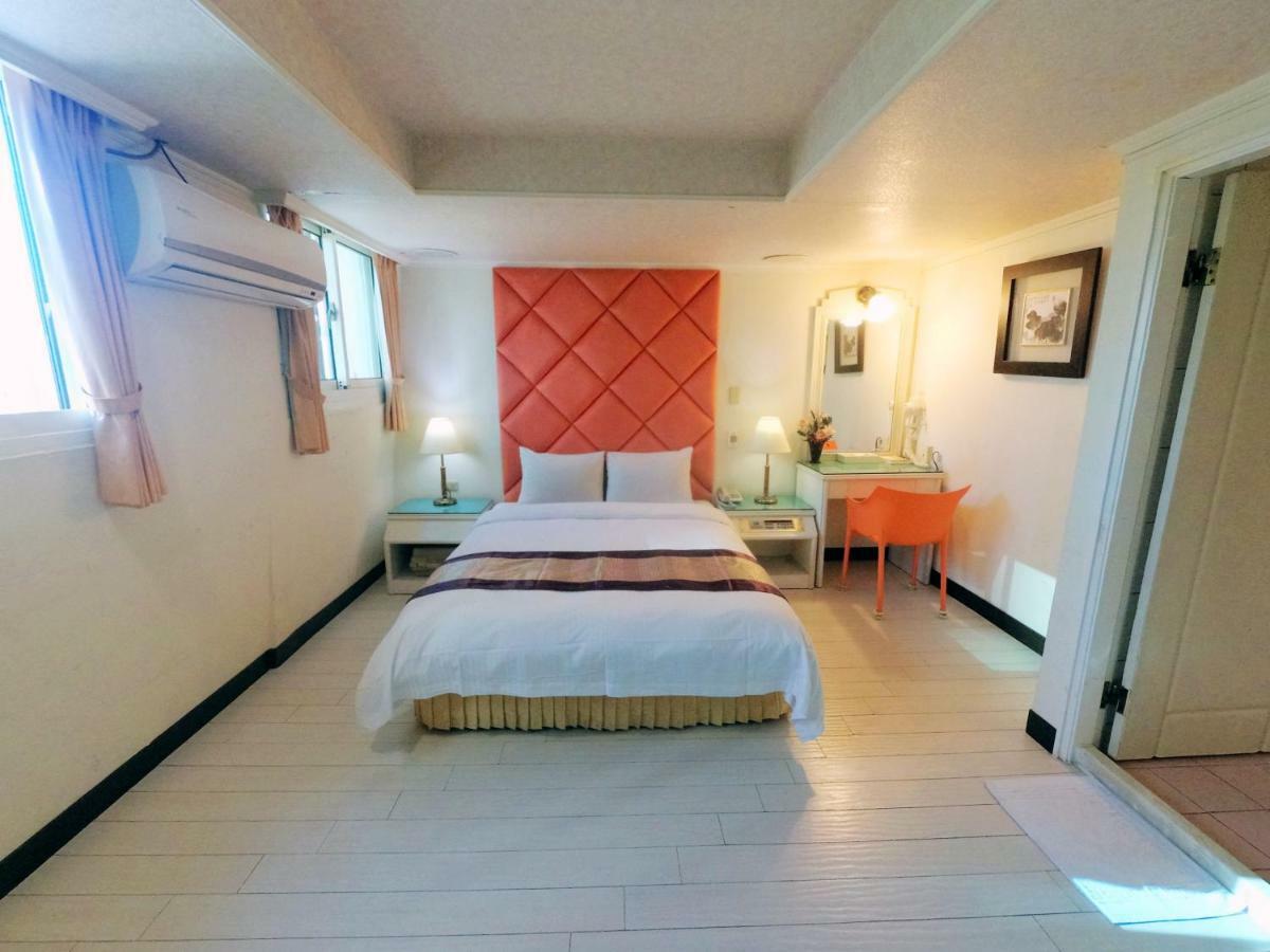 Athens Hotel Тайчжун Екстер'єр фото