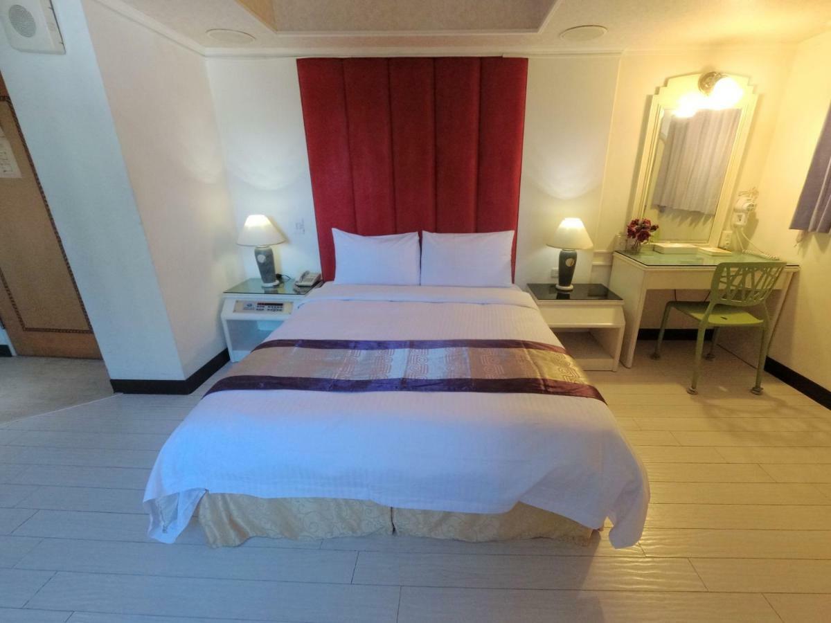 Athens Hotel Тайчжун Екстер'єр фото