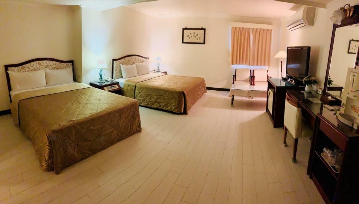 Athens Hotel Тайчжун Екстер'єр фото